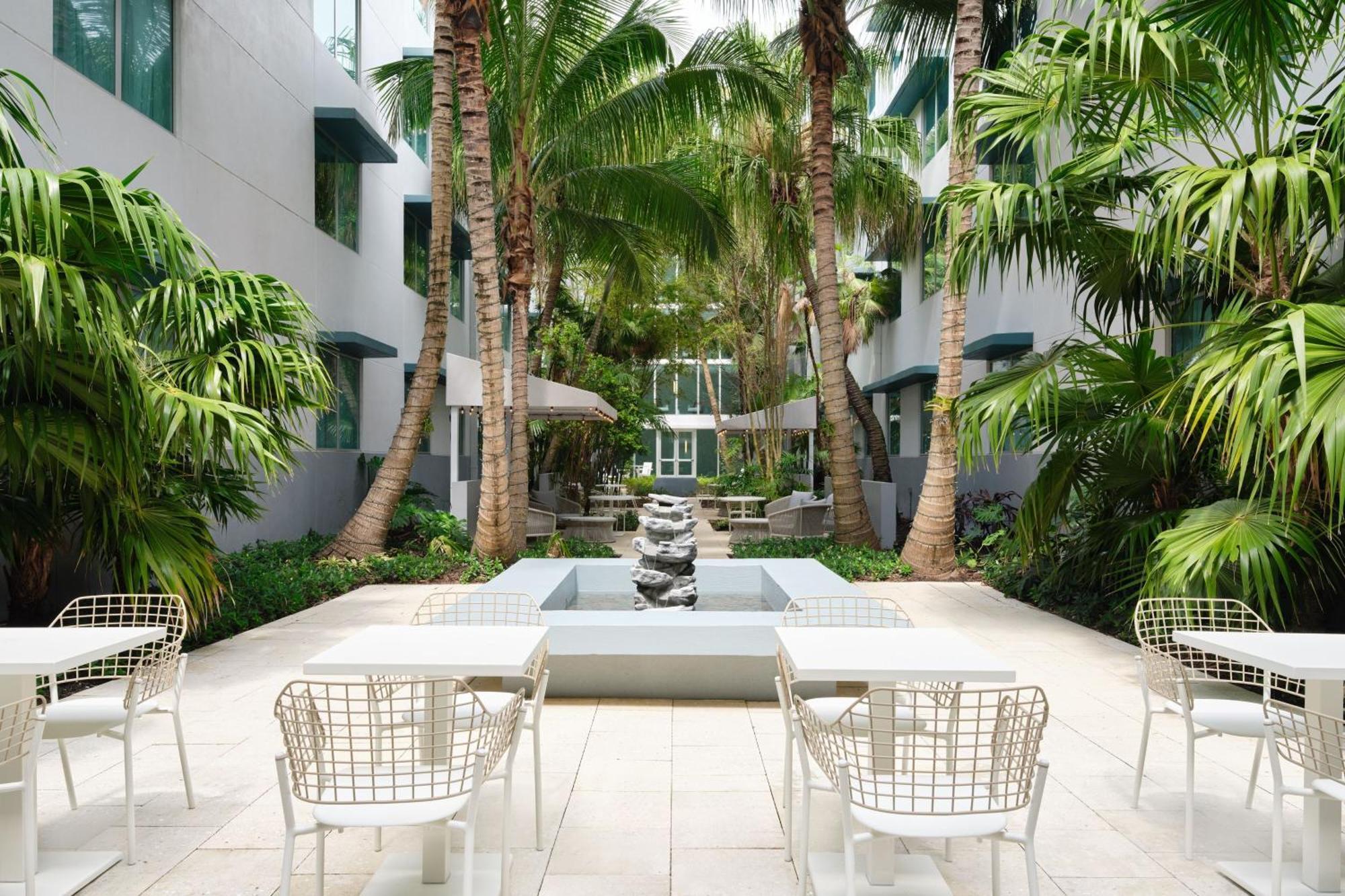 Residence Inn By Marriott Miami Beach Surfside Exterior photo