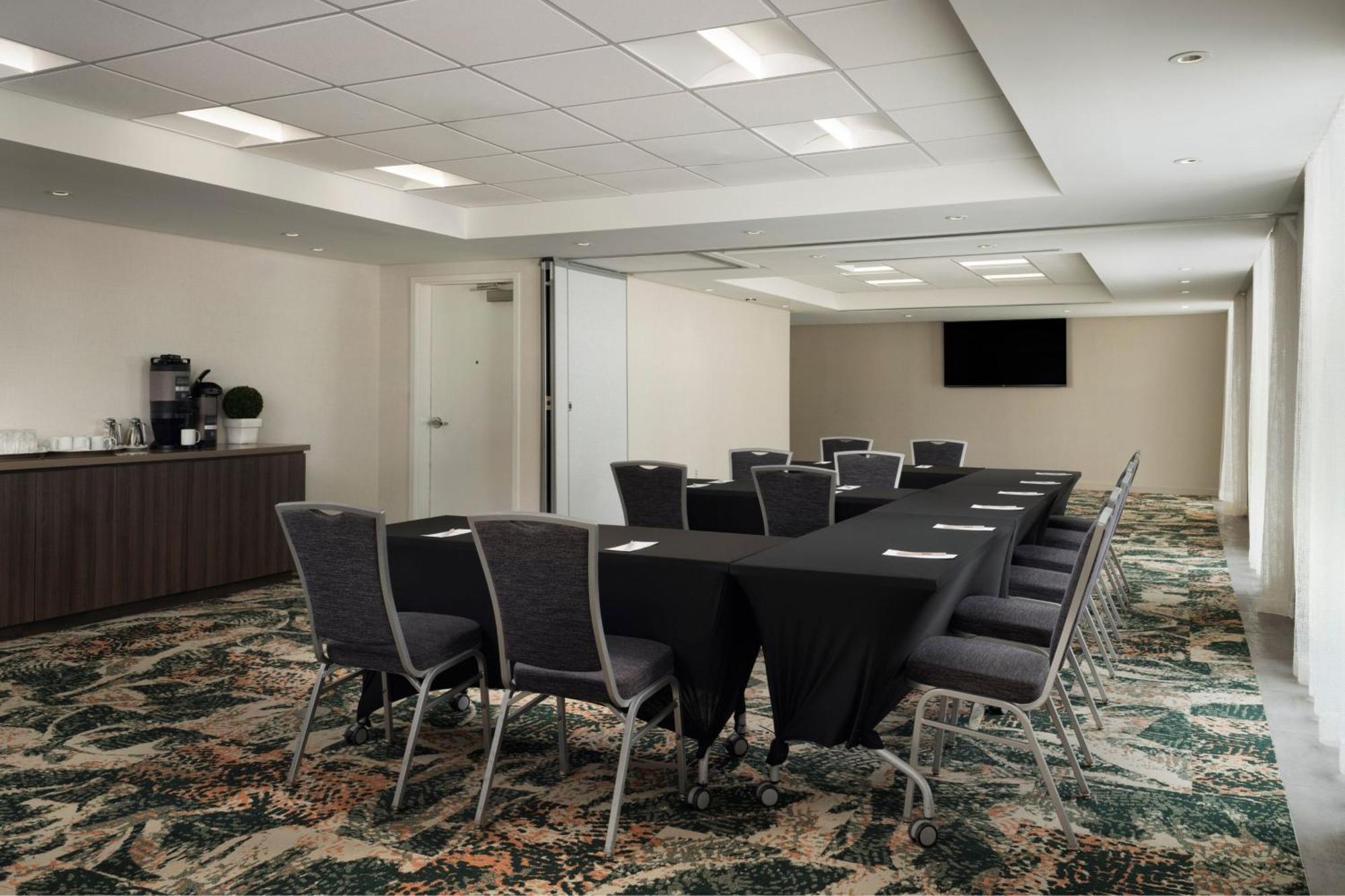 Residence Inn By Marriott Miami Beach Surfside Exterior photo
