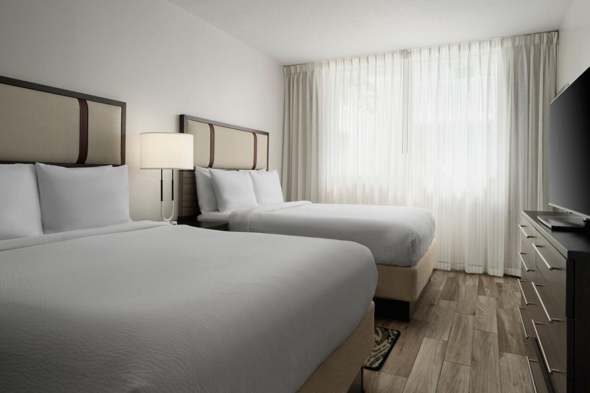 Residence Inn By Marriott Miami Beach Surfside Exterior photo